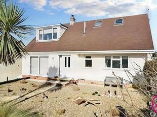 3 Bedroom Bungalow For Sale In Deganwy, Conwy