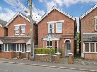 3 Bedroom Detached House For Sale In West Sussex