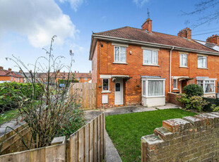 3 Bedroom End Of Terrace House For Sale In Glastonbury