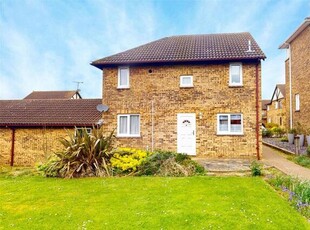 3 Bedroom Link Detached House For Sale In Basildon, Essex