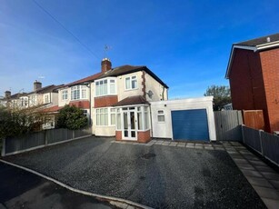 3 Bedroom Semi-detached House For Sale In Claregate