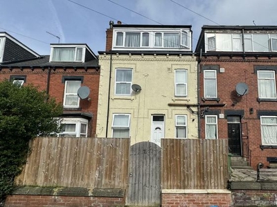 3 bedroom terraced house to rent Leeds, LS8 5BR