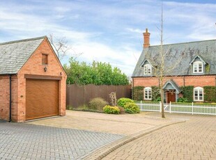4 Bedroom Detached House For Sale In 2 Holt View