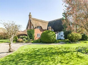 4 Bedroom Detached House For Sale In Trowbridge, Wiltshire
