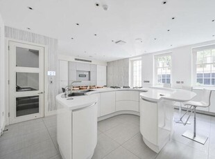 4 Bedroom House For Rent In Mayfair, London