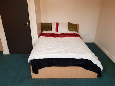 4 bedroom house share to rent Leicester, LE2 0QR