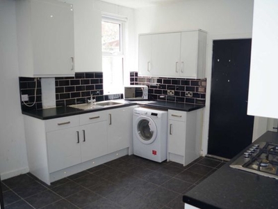 5 bedroom house share to rent Liverpool, L8 0RN