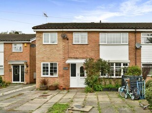 5 Bedroom Semi-detached House For Sale In Sandbach, Cheshire