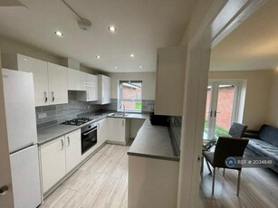 6 Bedroom Detached House For Rent In Coventry