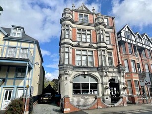 6 Bedroom End Of Terrace House For Sale In Llandrindod Wells