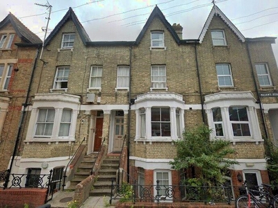 7 Bedroom Terraced House For Sale