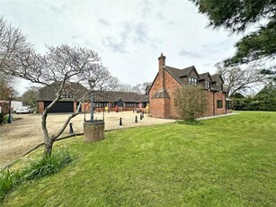 8 Bedroom Detached House For Sale In New Milton, Hampshire