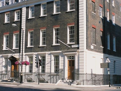 Serviced office to rent London, W1K 5JH