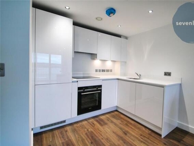 1 Bedroom Apartment For Rent In Bracknell, Berkshire