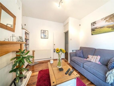1 Bedroom Apartment For Rent In East Dulwich, London