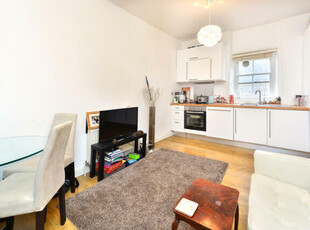 1 Bedroom Apartment For Rent In Swiss Cottage, London