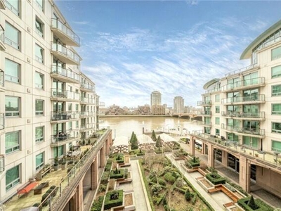 1 Bedroom Apartment For Sale In 8 St George Wharf, London