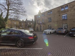 1 Bedroom Apartment For Sale In Halifax, West Yorkshire