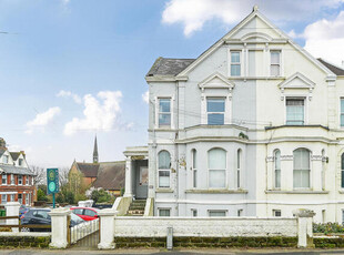 1 Bedroom Apartment For Sale In St. Leonards-on-sea