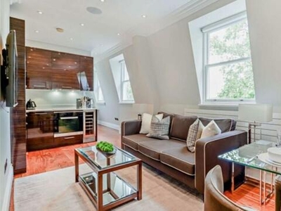 1 Bedroom Flat For Rent In Kensington Gardens Square, Bayswater