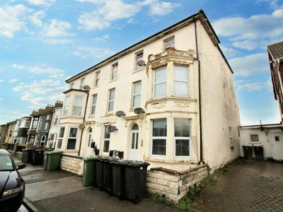 1 Bedroom Flat For Sale In Great Yarmouth, Norfolk