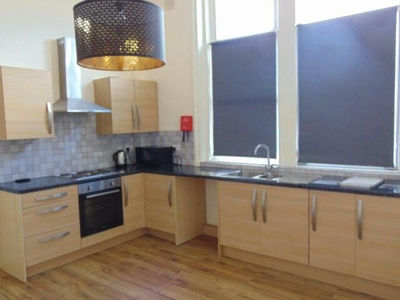 2 Bedroom Apartment For Rent In Burnley, Lancashire