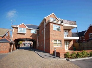 2 Bedroom Apartment For Rent In Mortimer Common, Reading