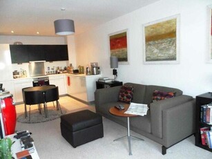 2 Bedroom Apartment For Rent In Station Road