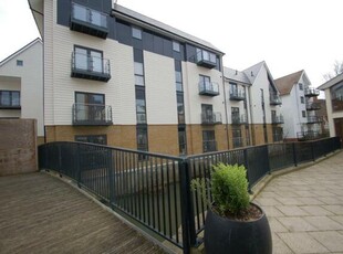 2 Bedroom Apartment For Rent In Stour Street, Canterbury