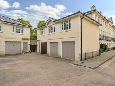 2 Bedroom Apartment For Sale In Bath, Somerset