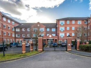 2 Bedroom Apartment For Sale In Bromsgrove, Worcestershire