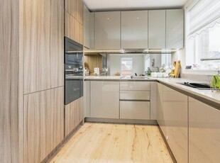 2 Bedroom Apartment For Sale In Hornsey