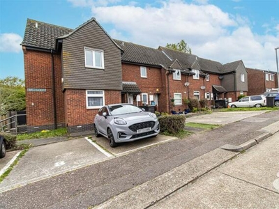 2 Bedroom Apartment For Sale In Laindon