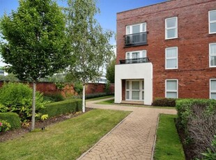 2 Bedroom Apartment For Sale In Stafford, Staffordshire