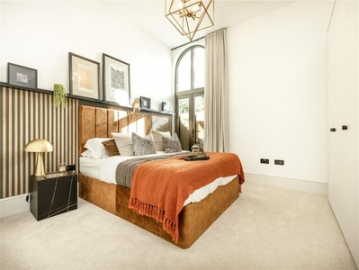2 Bedroom Apartment For Sale In Wimbledon