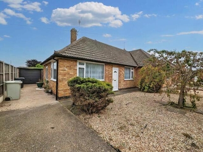2 Bedroom Bungalow For Sale In Skegness, Lincolnshire