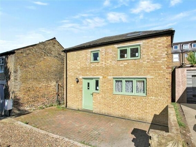 2 Bedroom Detached House For Sale In Woolwich