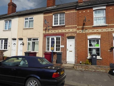 2 bedroom detached house to rent Reading, RG6 1PL