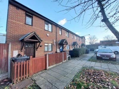 2 Bedroom End Of Terrace House For Rent In Southall, Middlesex