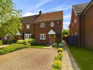 2 Bedroom End Of Terrace House For Sale In Chinnor, Oxfordshire