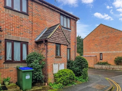 2 Bedroom End Of Terrace House For Sale In Lewes