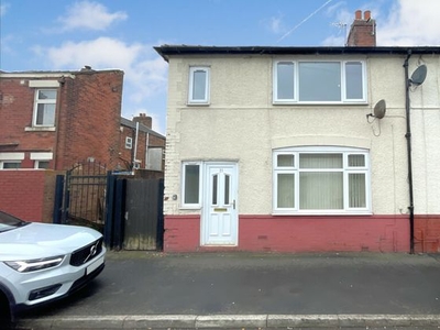 2 bedroom end of terrace house to rent Preston, PR1 5XT