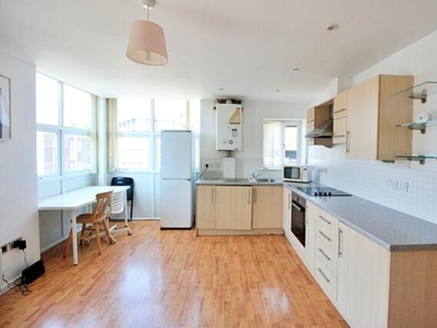 2 Bedroom Flat For Rent In Coventry, West Midlands