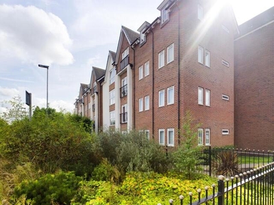 2 Bedroom Flat For Rent In Great Sankey, Warrington