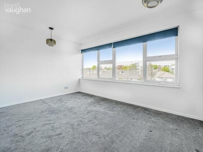 2 Bedroom Flat For Rent In Hove, Brighton And Hove