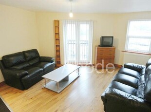 2 Bedroom Flat For Rent In Woodhouse