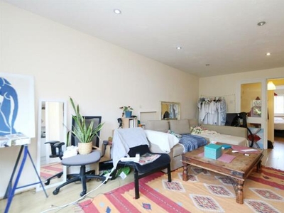 2 Bedroom Flat For Sale In Caledonian Road