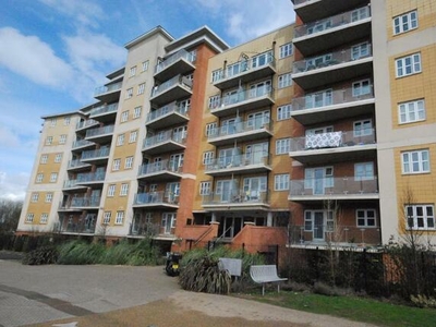 2 Bedroom Flat For Sale In Harrow, Middlesex