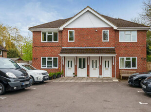 2 Bedroom Maisonette For Sale In Bordon, Hampshire