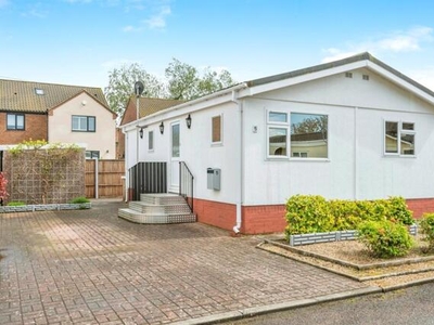 2 Bedroom Park Home For Sale In Gorleston